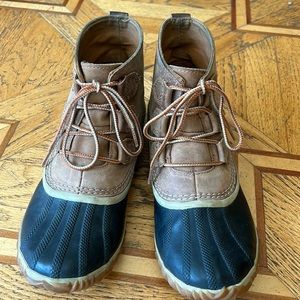 Sorel Out N About Boots